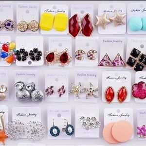 Exquisite Stud Earrings (10 pairs)